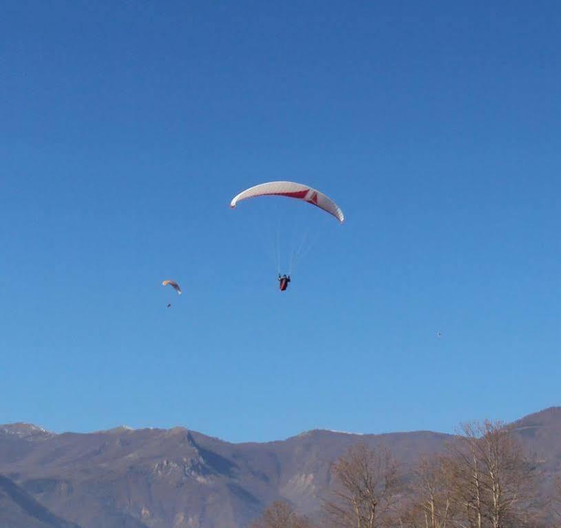 Aitheron Hotel Air Park Zervi Екстер'єр фото